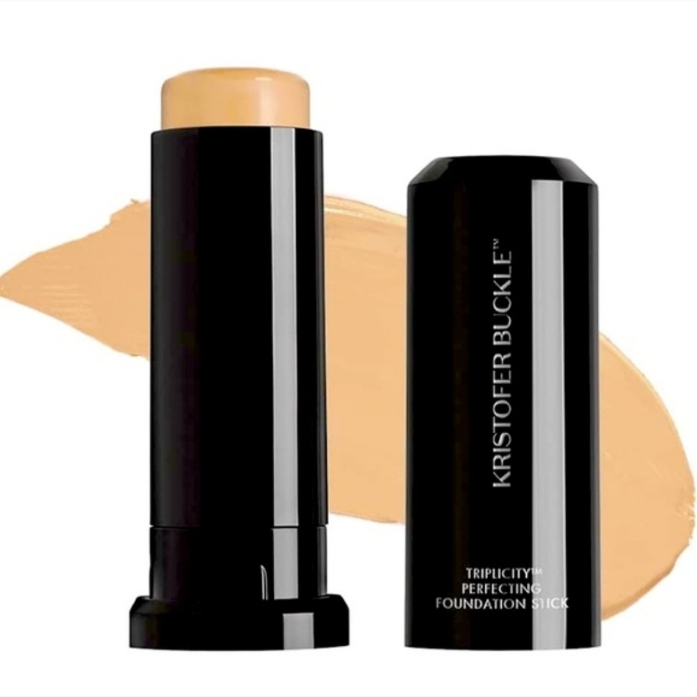 NIB $45 Kristofer Buckle Perfecting Foundation Stick Shade Medium